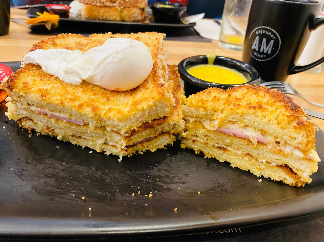 A.m. Déjeuner Dîner