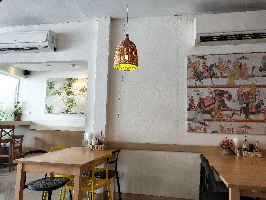 Massaman Cafe