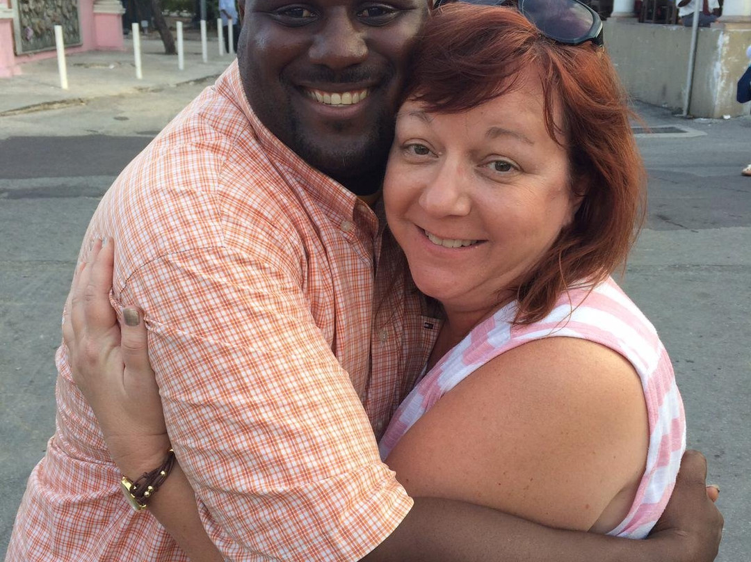 Richie's Transportation Services-拿骚必去景点