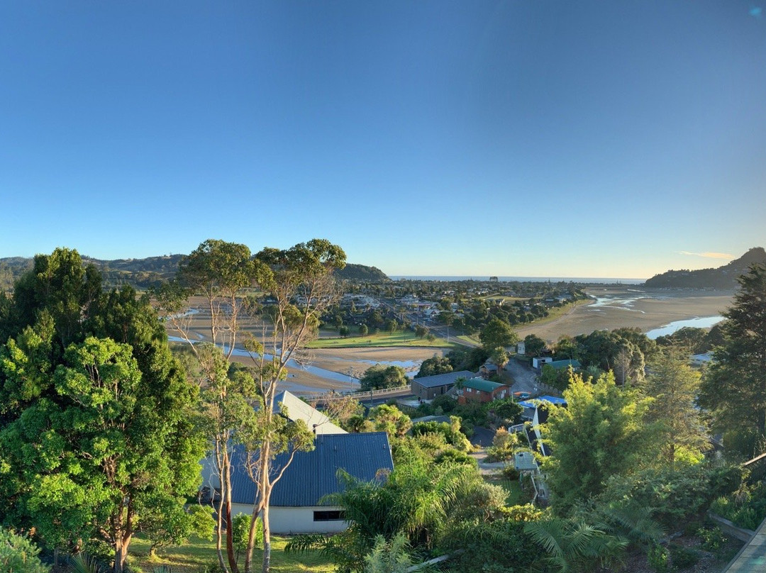 太阳恋人旅馆主图