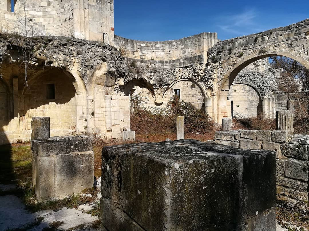 Vecchia Cattedrale di San Massimo-Civita di Bagno必去景点