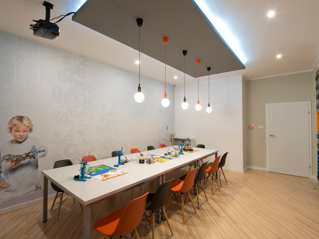 Centrum Edukacyjne RoboProject-比得哥什必去景点