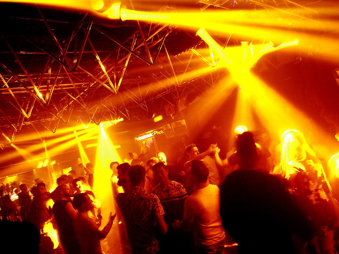 Connections Nightclub-Northbridge必去景点
