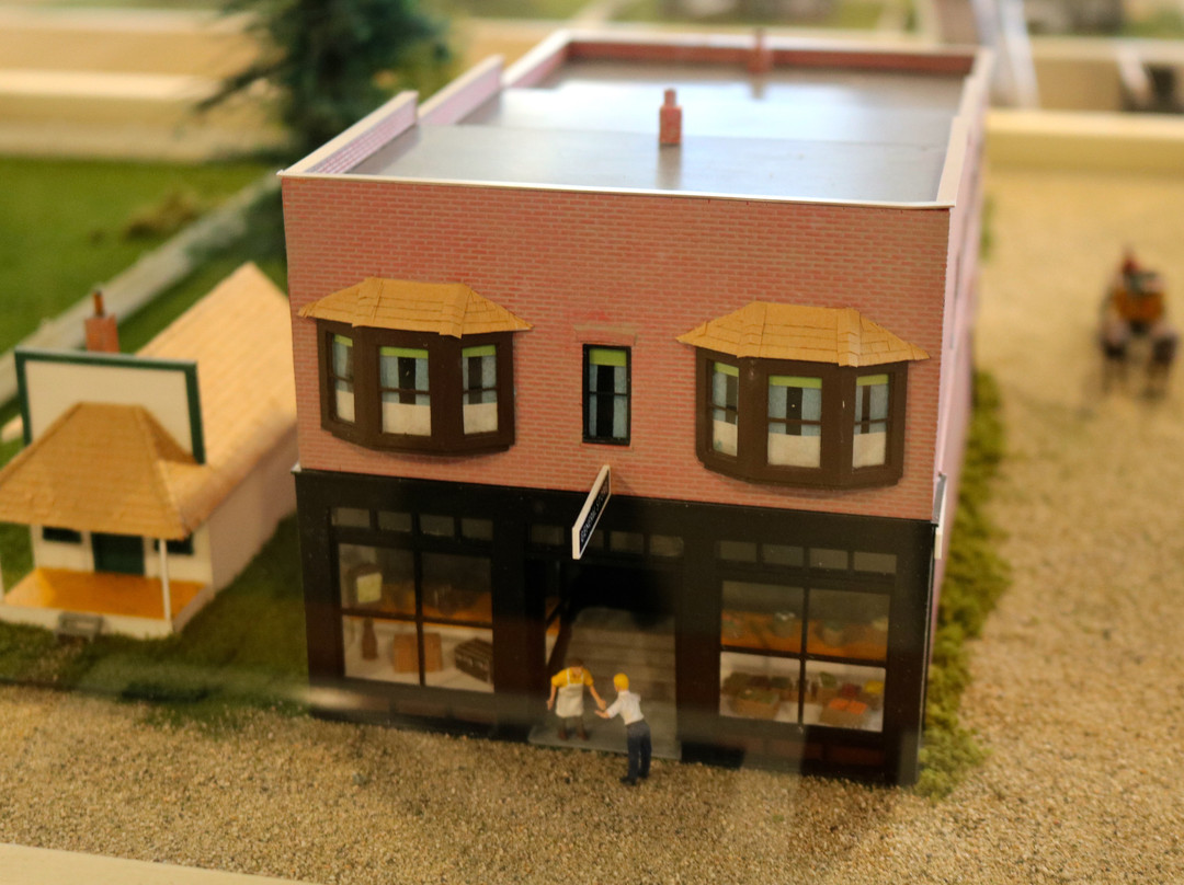 Clayburn Village Museum景点图片