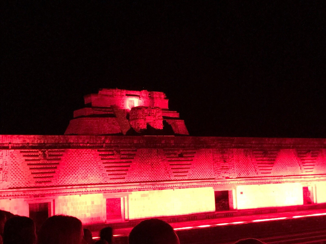 La Casa del Mago主图