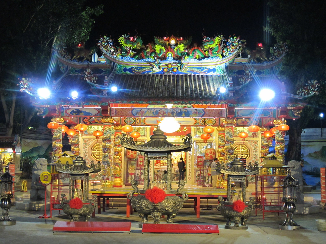 Chao Pu-Ya Shrine景点图片