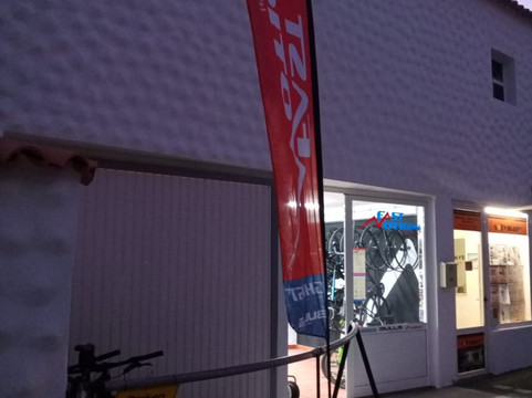 Fastmotion Bikerental & Tours-富特文图拉必去景点