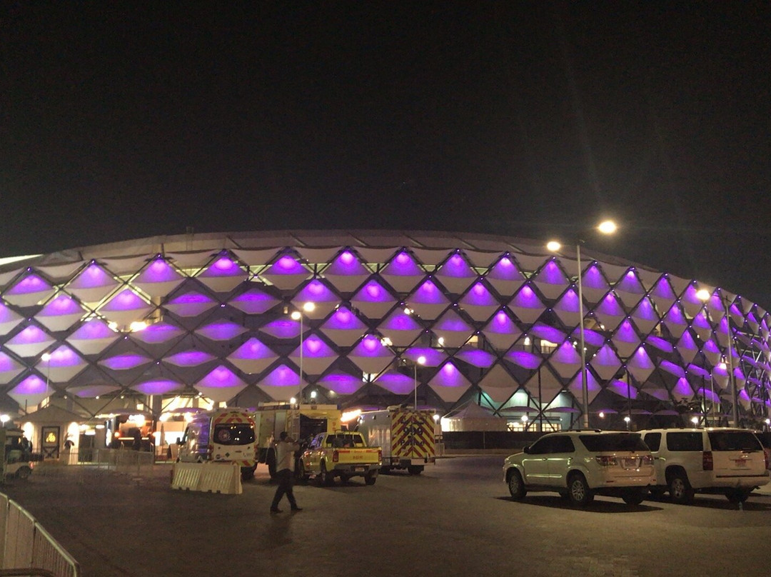Hazza Bin Zayed Stadium景点图片