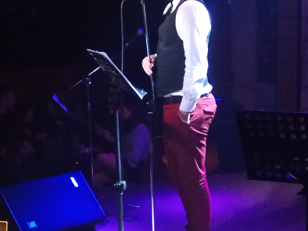 HolyWood Stage-圣迪米特里奥斯必去景点