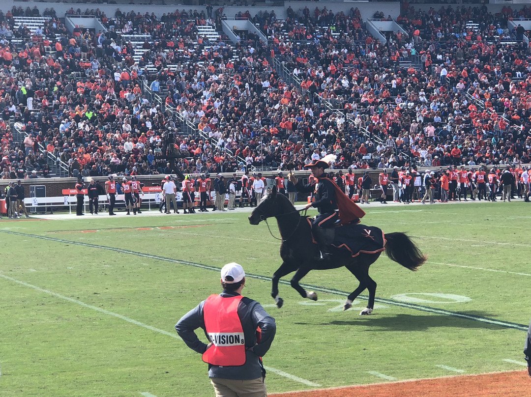 Scott Stadium-夏洛茨维尔必去景点