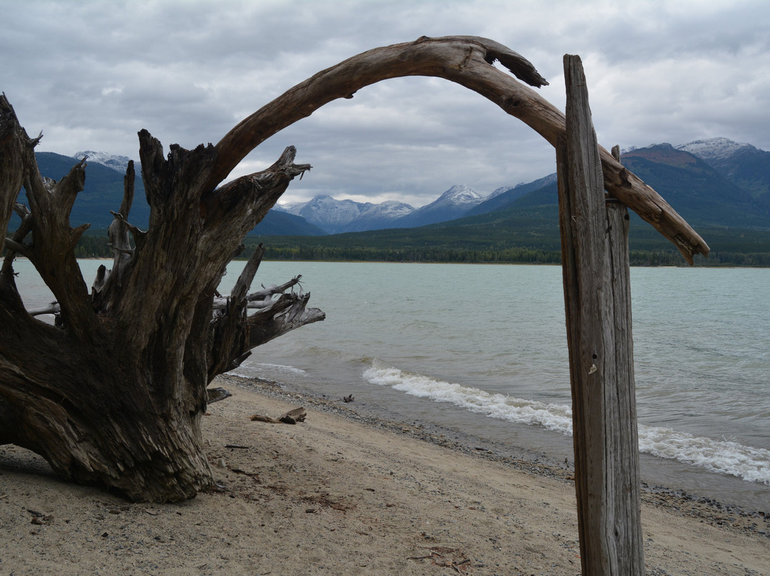 Kitsumkalum Provincial Park景点图片