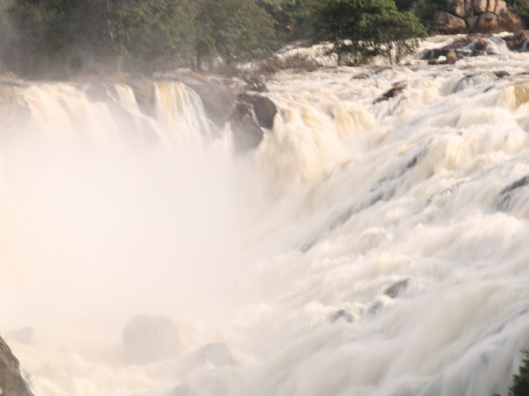 Shivasamudram Falls景点图片