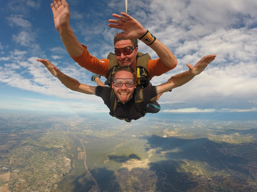 Skydive Pujaut景点图片