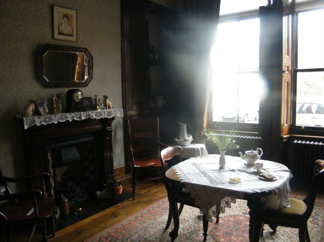 Haden Hill House Museum and Old Hall景点图片