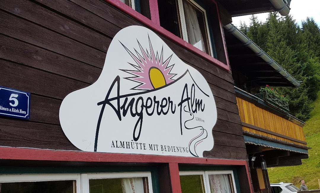 圣约翰堤候餐馆和美食-Angerer Alm