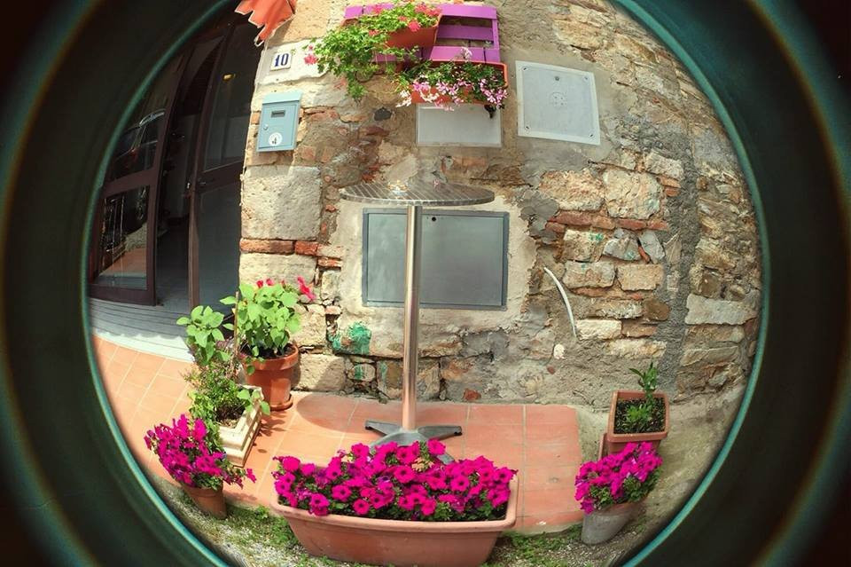 Nesci Bar-Campiglia Marittima必去景点