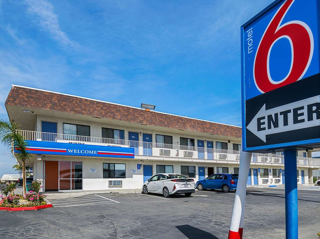 Motel 6 Lost Hills主图