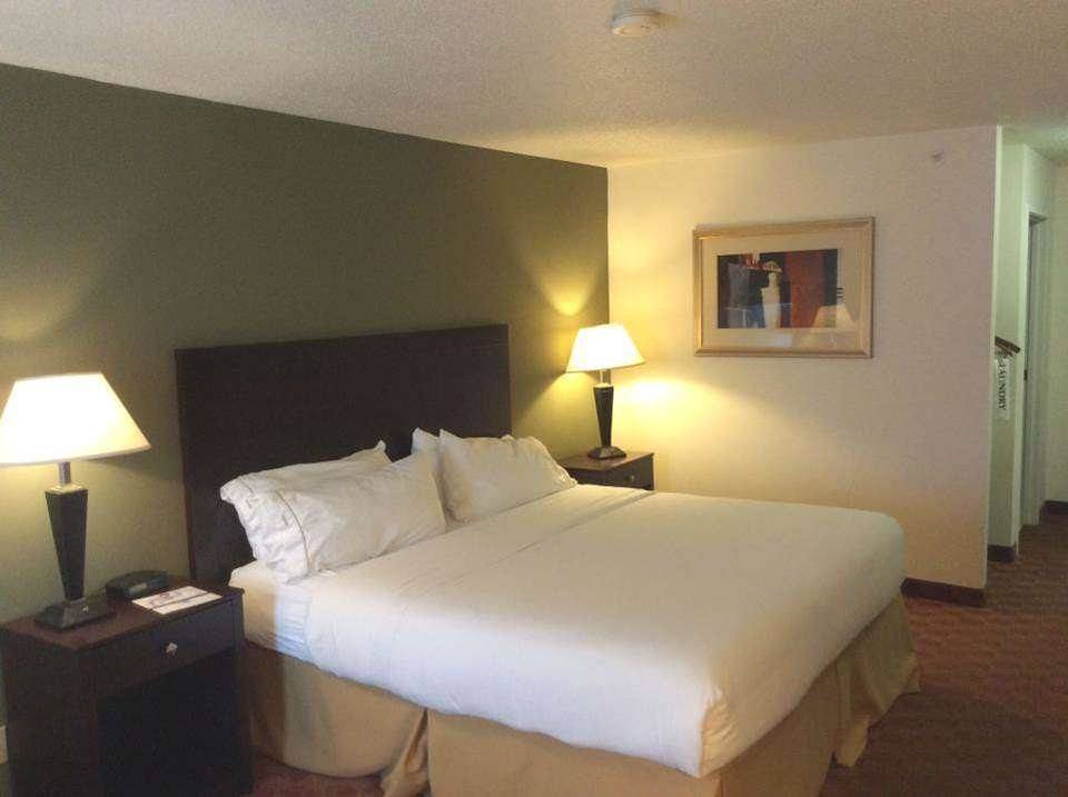 Holiday Inn Express Rensselaer By IHG主图