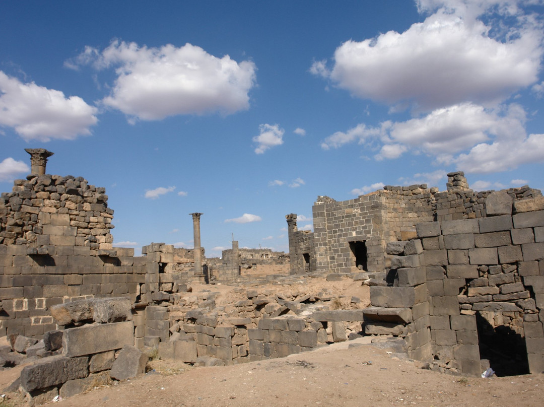 Busra Coliseum景点图片