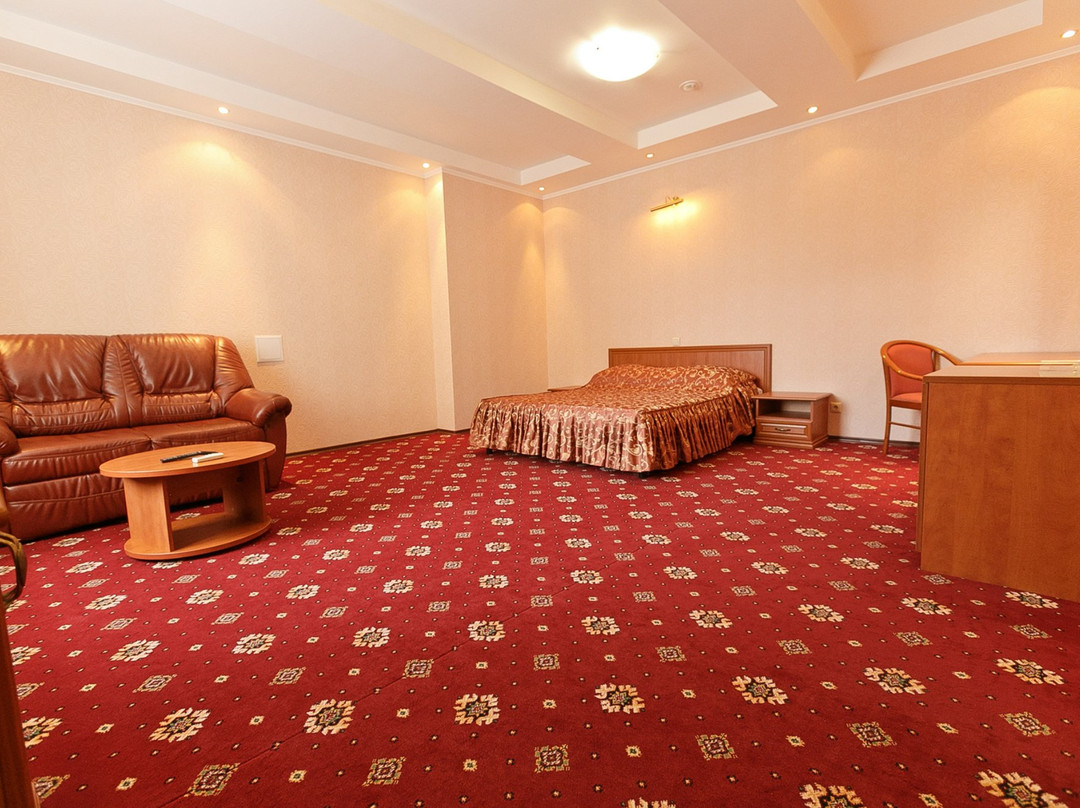 Business Hotel Irbis主图
