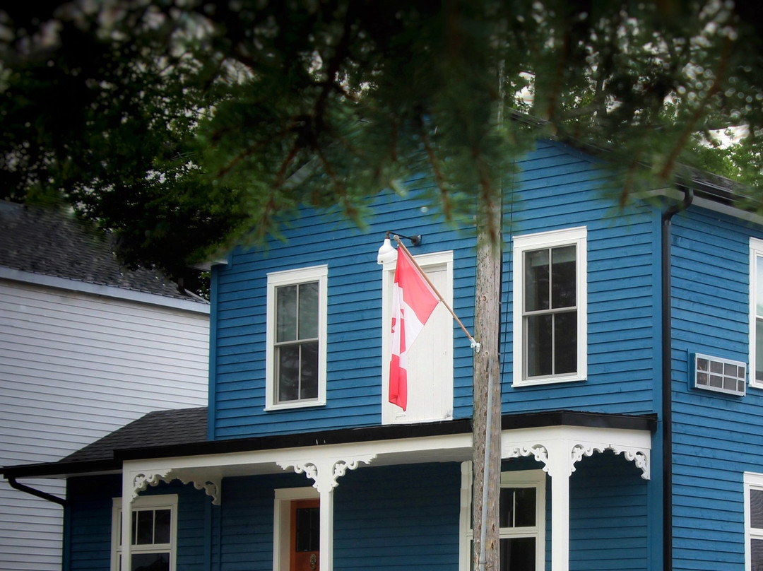 Augustus House Bed & Breakfast