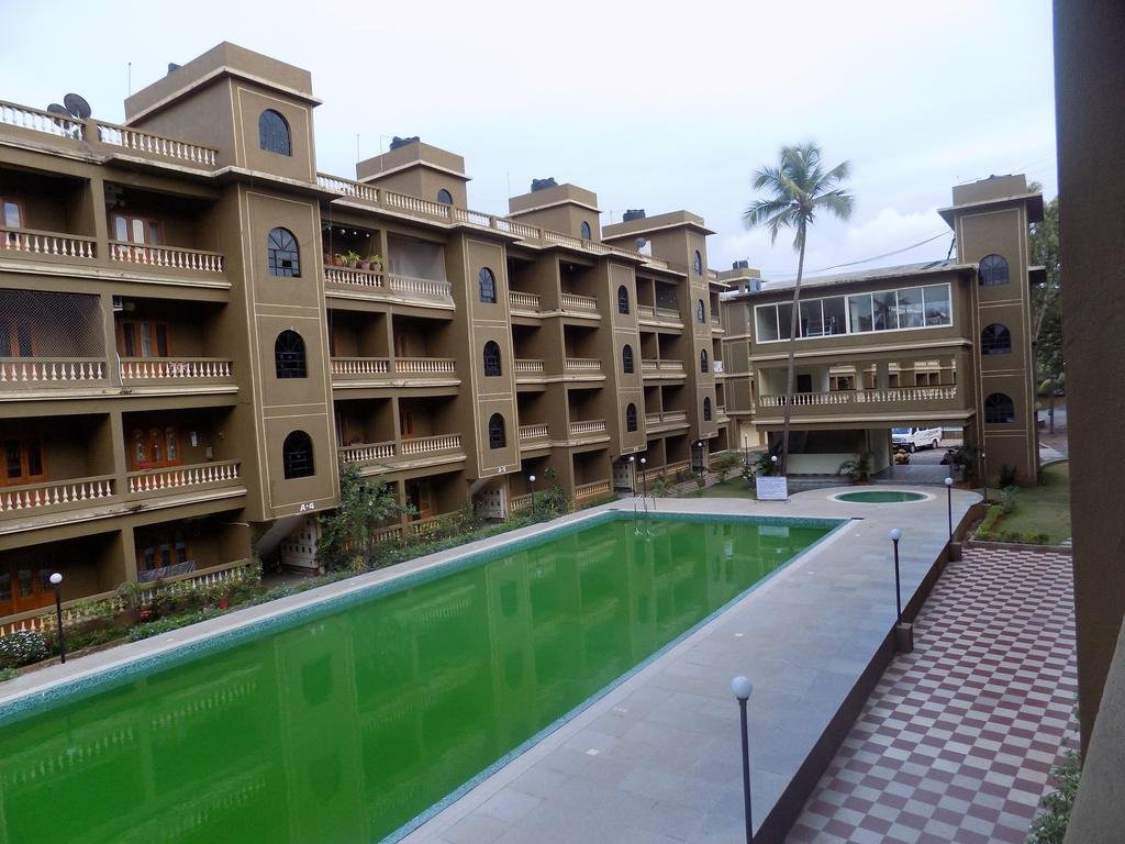 Humblebee Resort Apartments