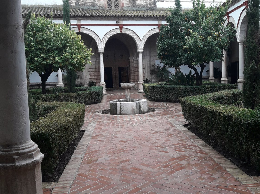 Iglesia de Santiago景点图片