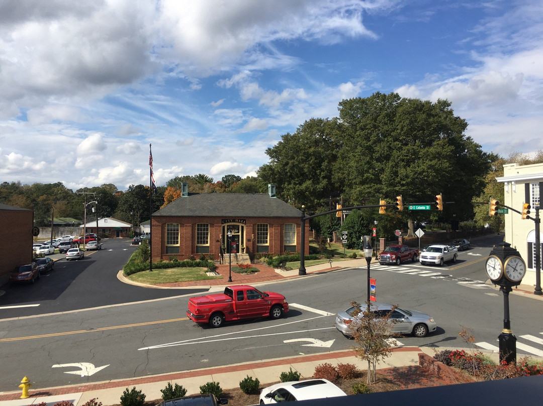 Belmont Historic District景点图片
