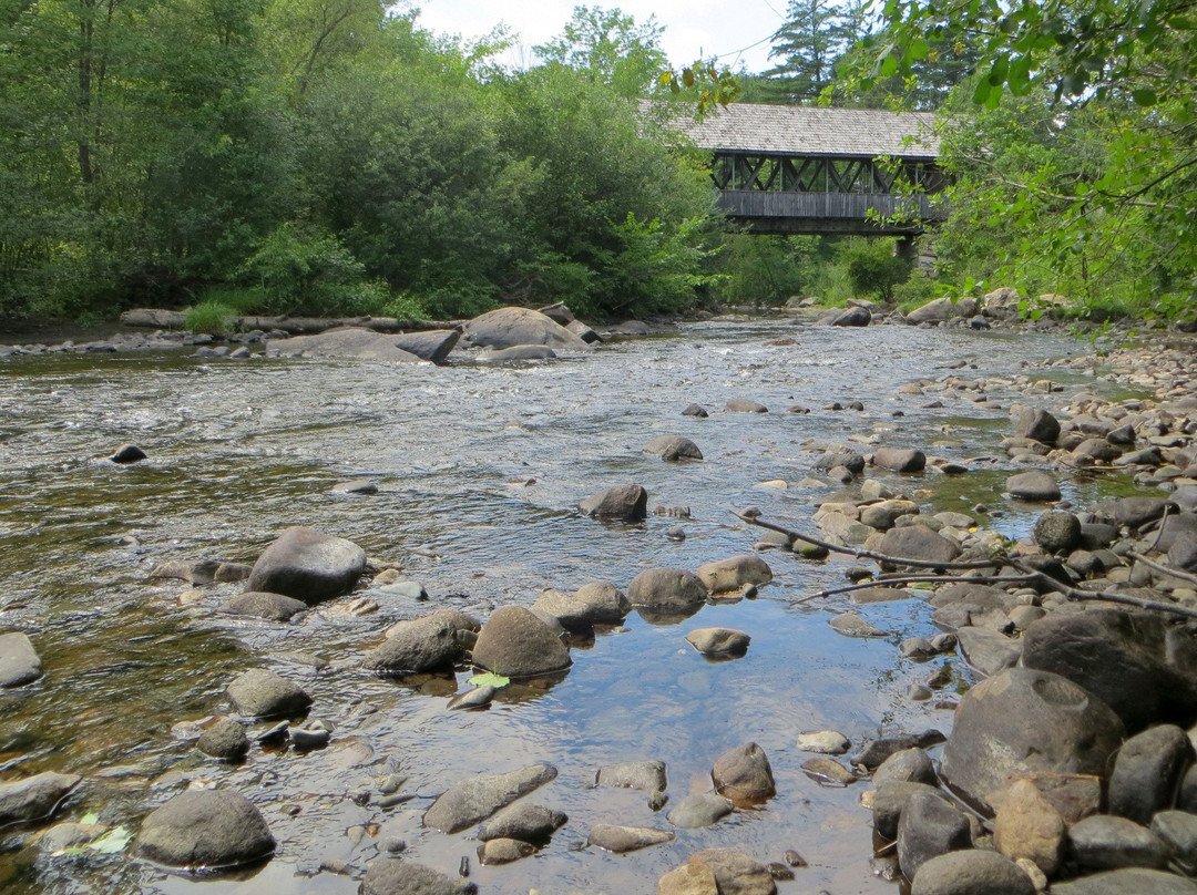 Packard Hill Covered Bridge-莱巴嫩必去景点