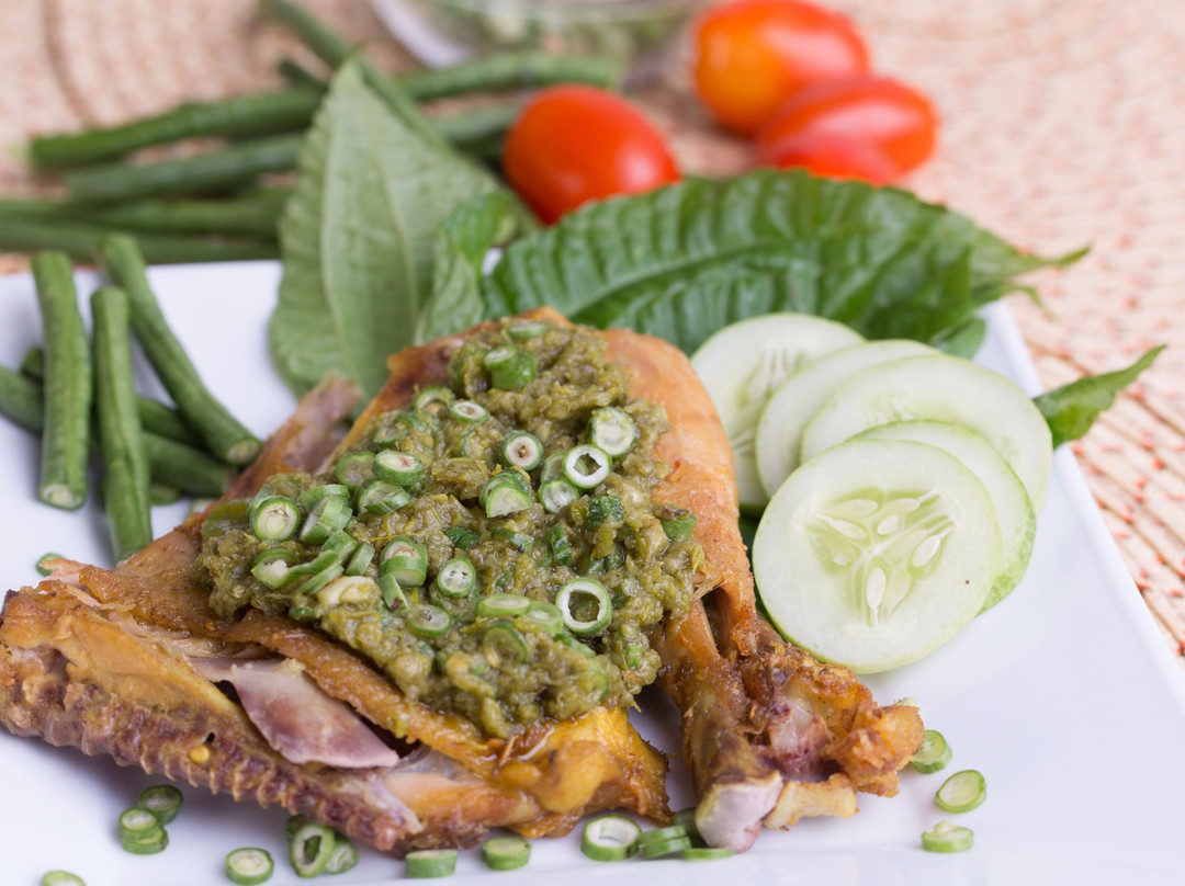 Ayam Geprek Istimewa