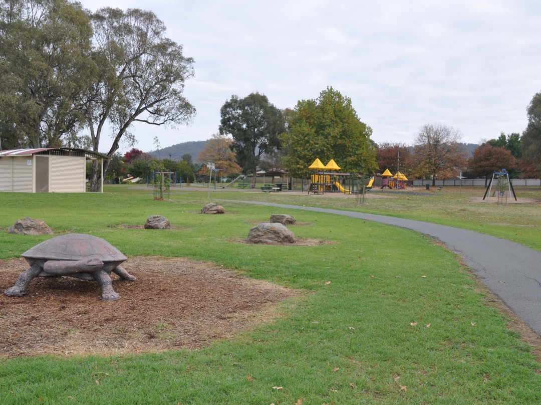 Fredericks Park-奥尔伯里必去景点
