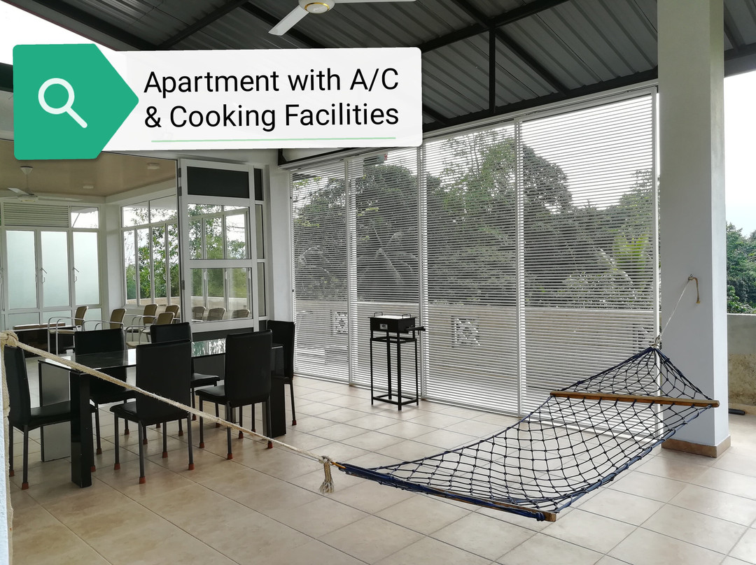 Thilini Tour Inn主图