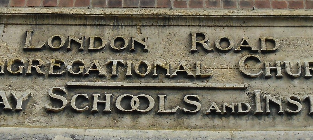 London Road United Reformed Church-凯特林必去景点