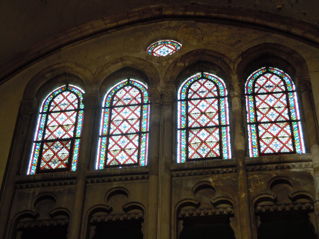 Église Saint-denys De L'estrée-塞纳-圣但尼必去景点