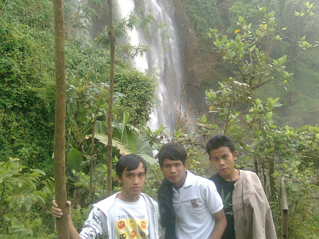 Curug Sewu景点图片