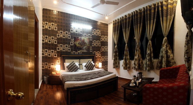 Balreh酒店住宿-Hotel Divyansh