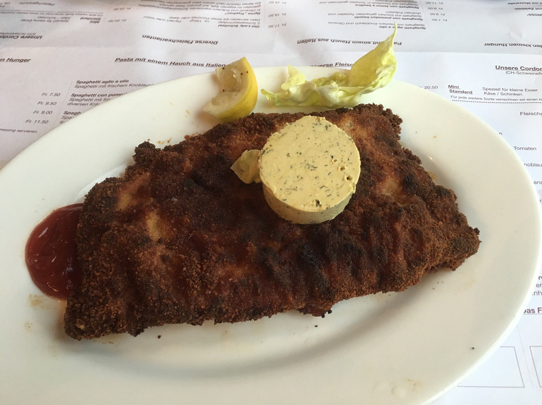 Hombrechtikon餐馆和美食-Gleis 1