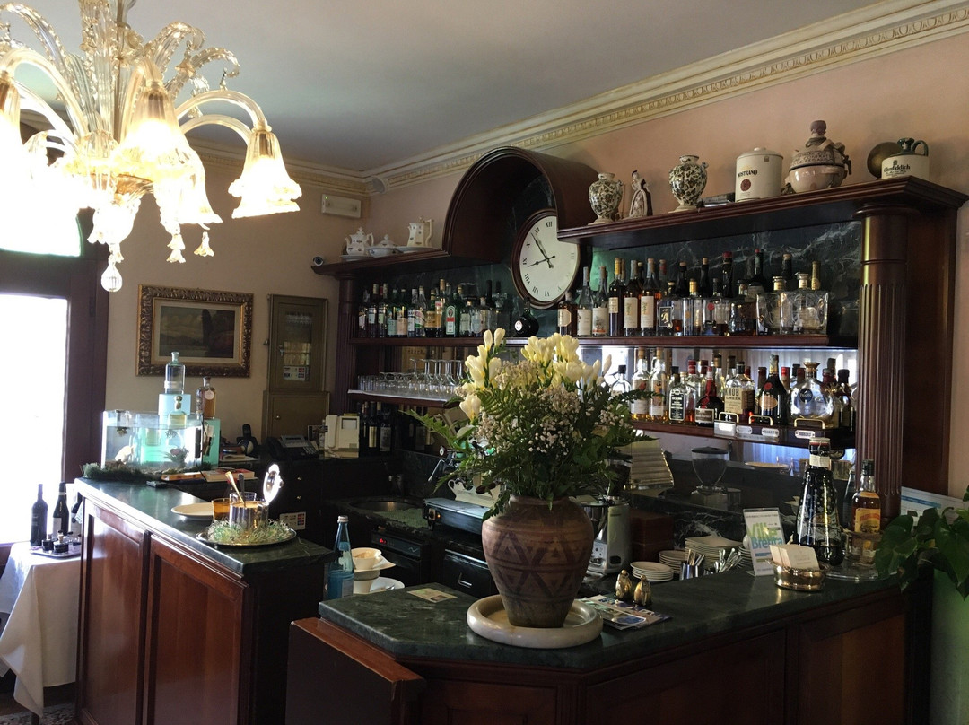 歌耶坦别墅酒店