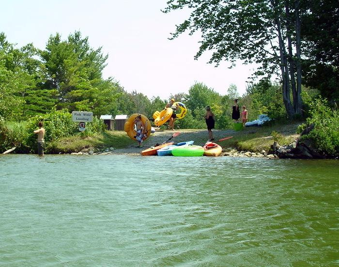 Tubing on the Platte River景点图片