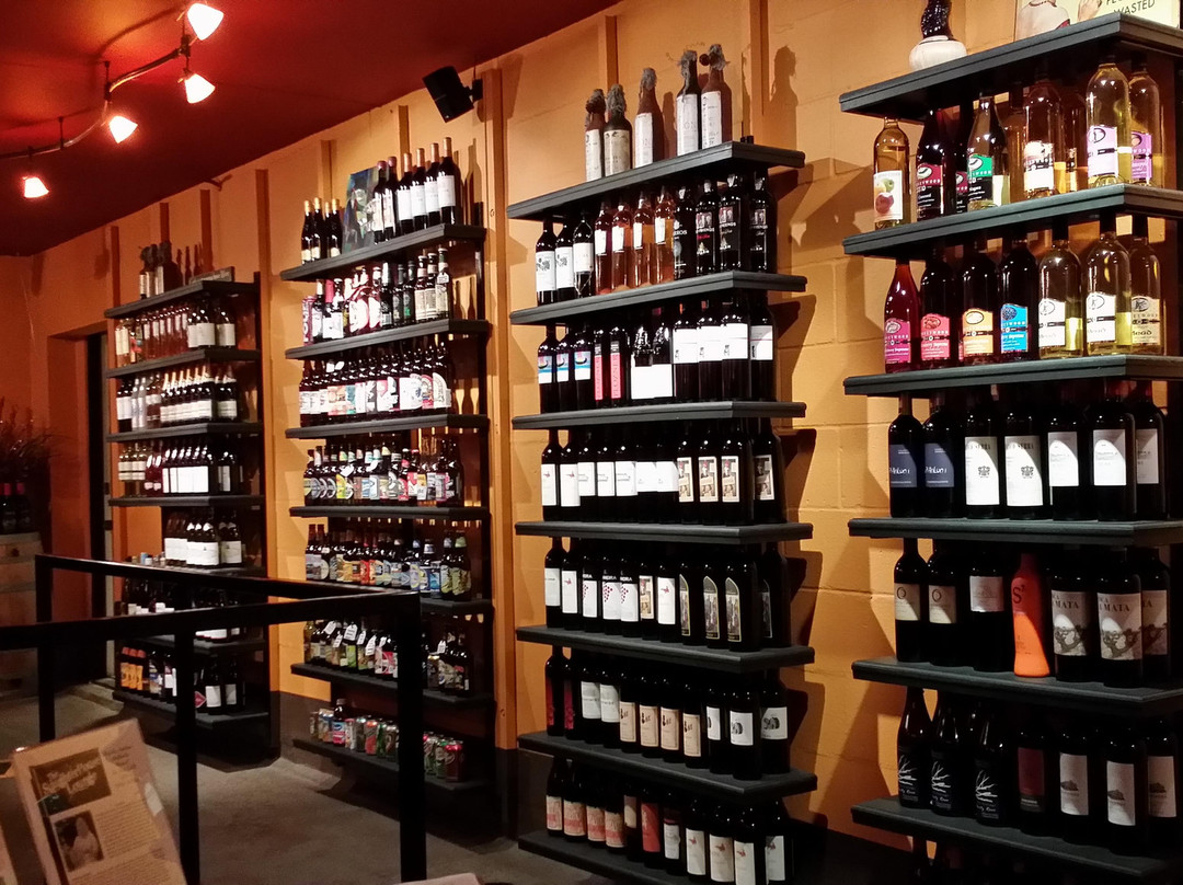 Paula's Wine Knot Beer and Wine Bar-Monroe必去景点