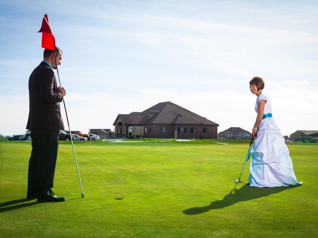 Crane Field Golf Course景点图片