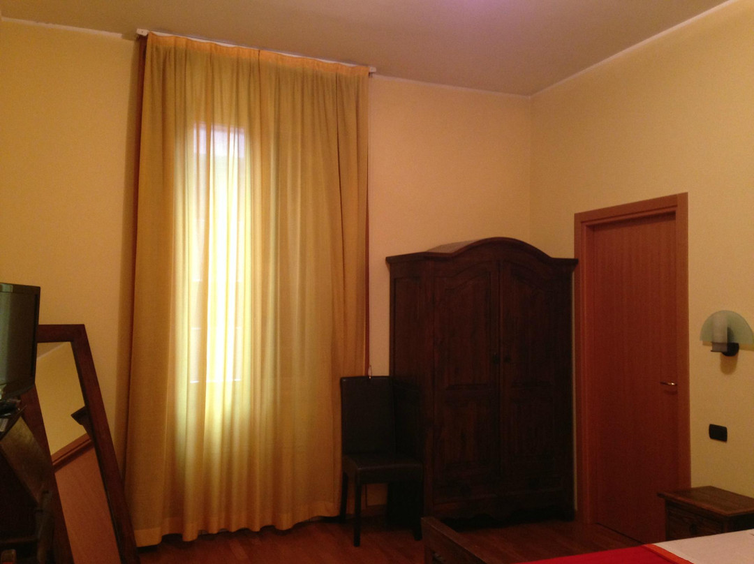 拉寇特德尔26酒店主图