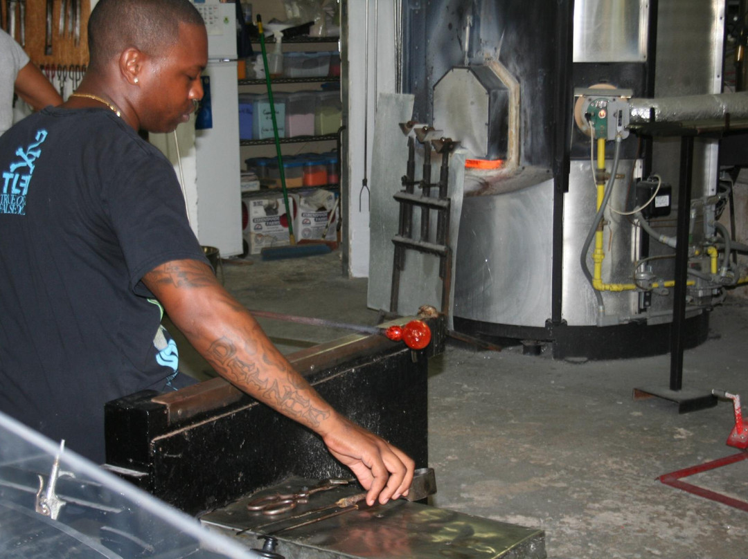 Bermuda Glass Blowing Studio-Hamilton Parish必去景点