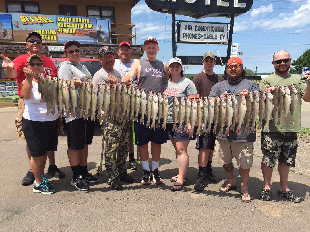 Allen's Hillside Guide Service-Chamberlain必去景点