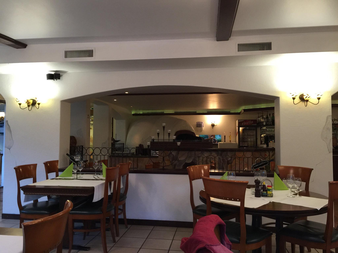 Wichtrach餐馆和美食-Restaurant Pizzeria Lowen