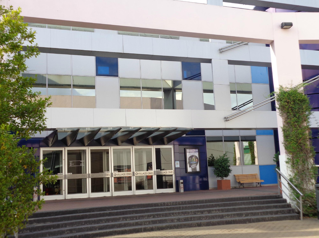 village cines pilar-Pilar必去景点