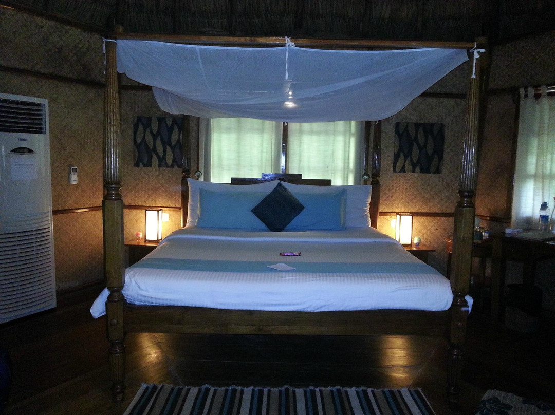 Barefoot Scuba Resort