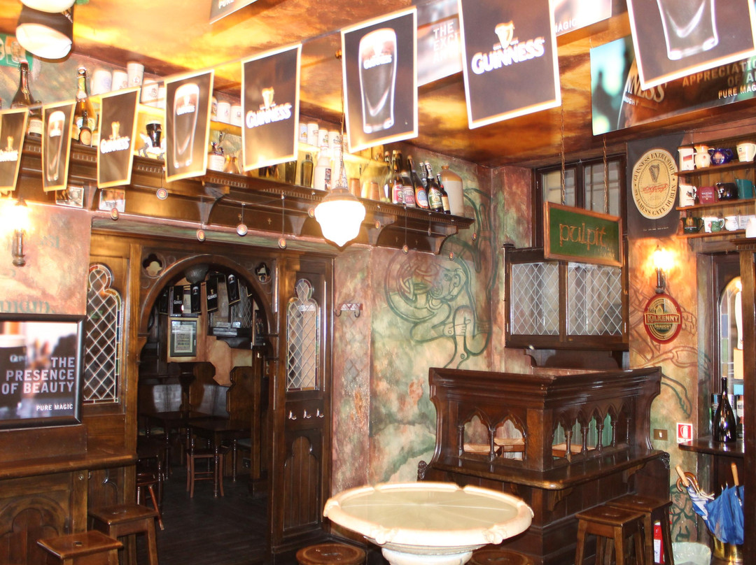 Dubh Linn Irish Pub