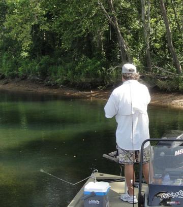 Dave's Guide Service-布兰森必去景点