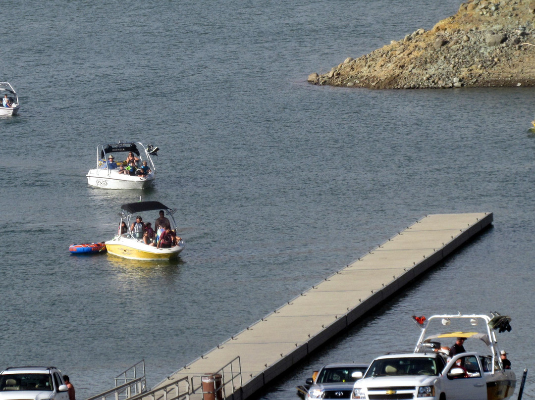 Anderson Lake County Park-圣克拉拉必去景点
